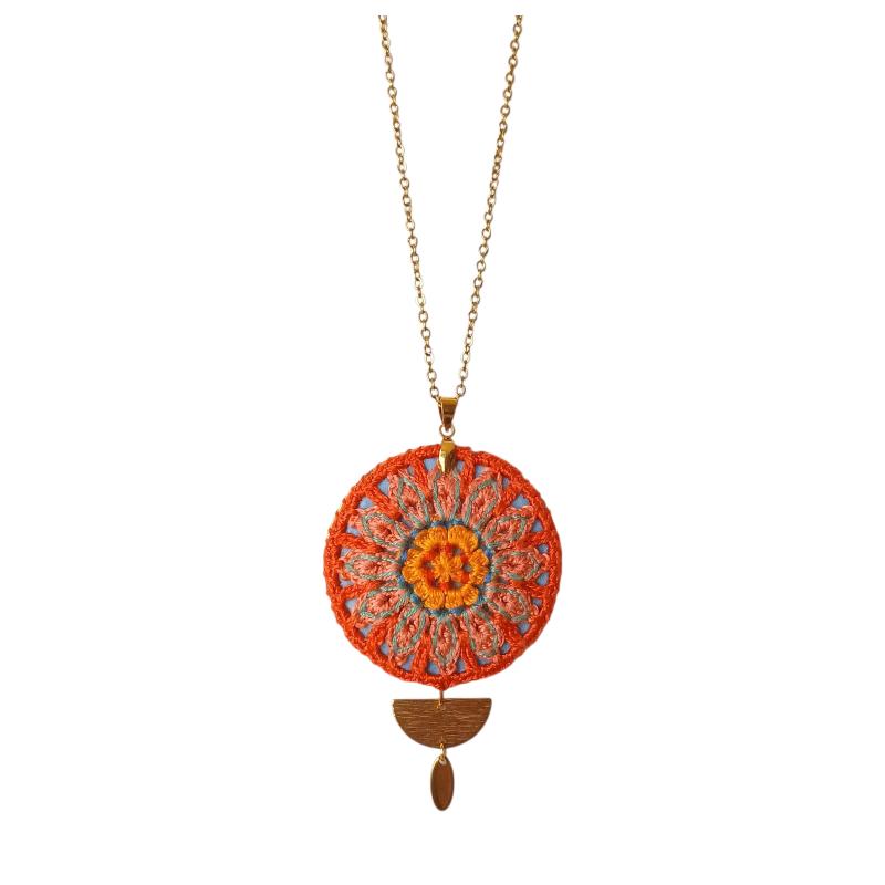 Collier '' ELOWEN '' crochet et pampilles