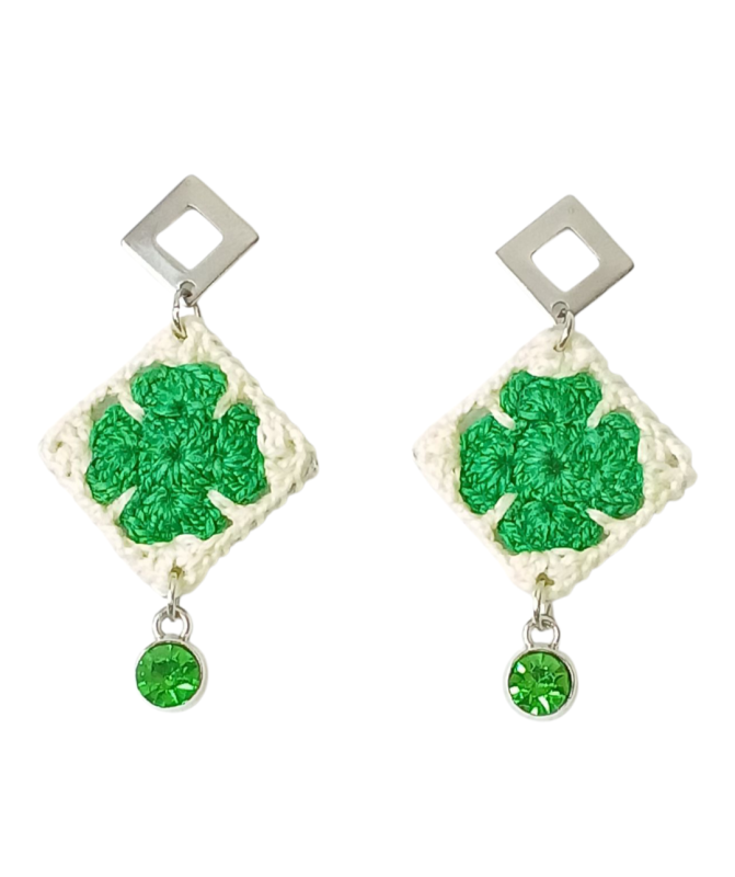 Boucles d'oreilles '' Apila '' Modèle trèfle