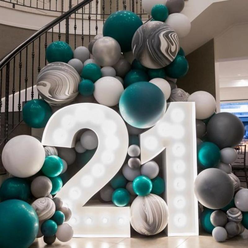 Chiffre lumineux géant
